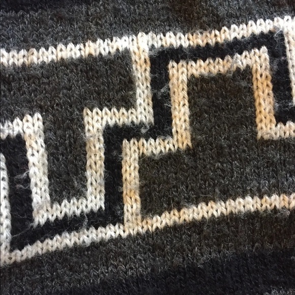 Belle Du Jour Women Fringed Overpiece Cardigan Tribal Print Small Grey Cream - Picture 11 of 12